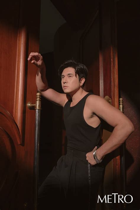 Mysterious Maverick: Paulo Avelino In A Riveting .